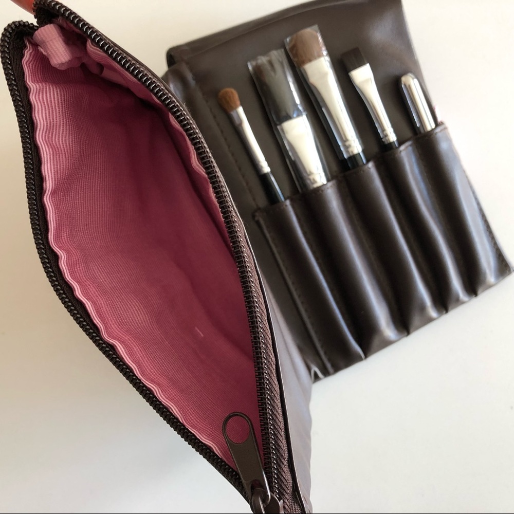Stila The Traveler Brush Set (New in Bag)